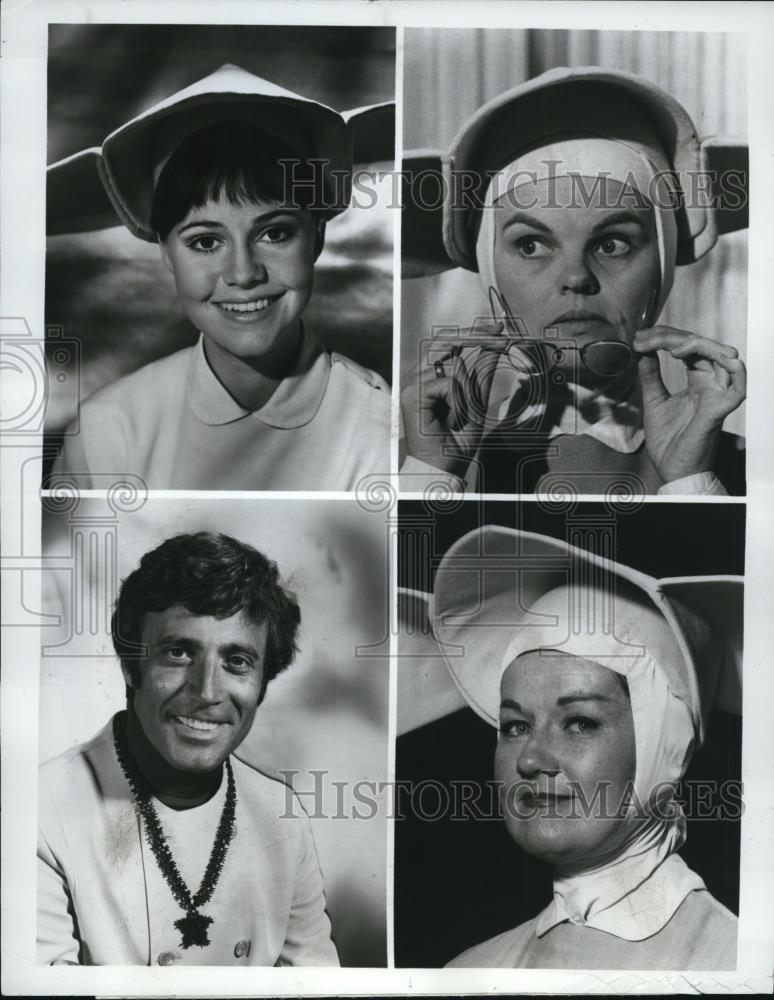 Press Photo Sally Field, Madeline Sherwood, Marge Redmond, Alejandro Rey in - Historic Images