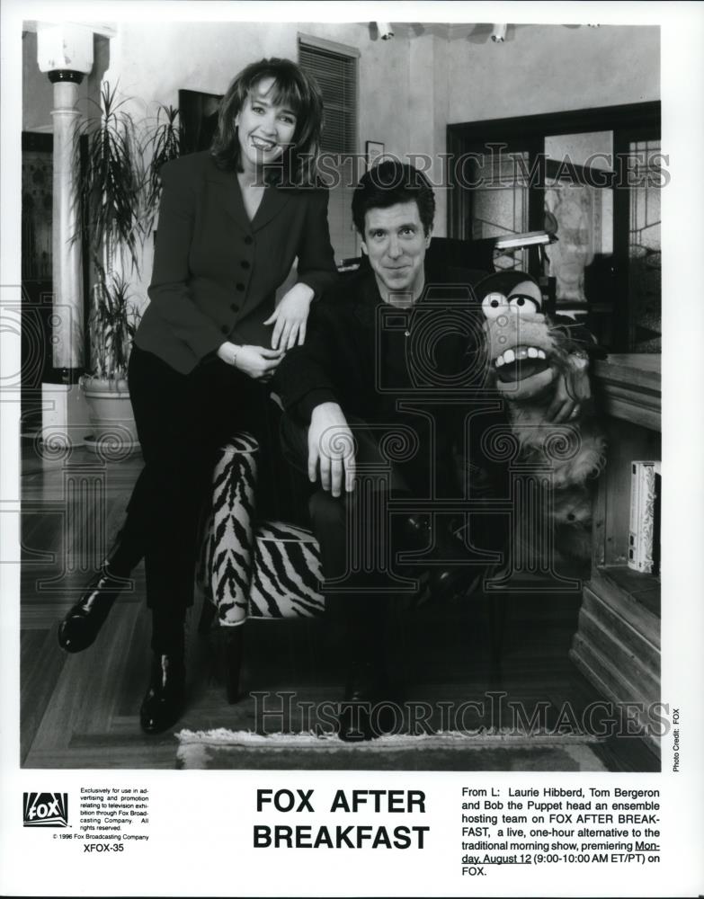 Press Photo Fox After Breakfast - cvp50573 - Historic Images