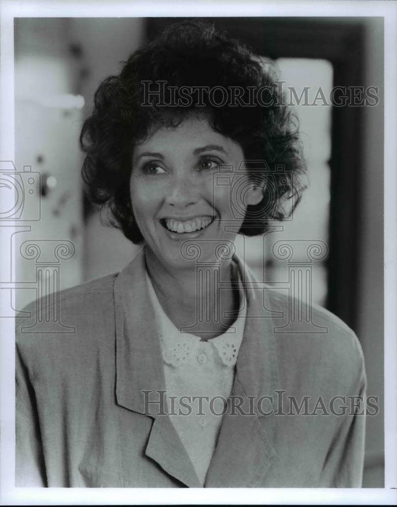 Press Photo Elinor Donahue in The New Adventures of Beans Baxter - cvp55143 - Historic Images
