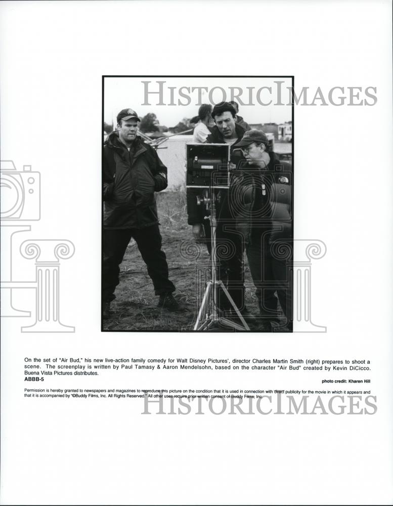 Press Photo Director Martin Smith of Air Bud - cvp58560 - Historic Images