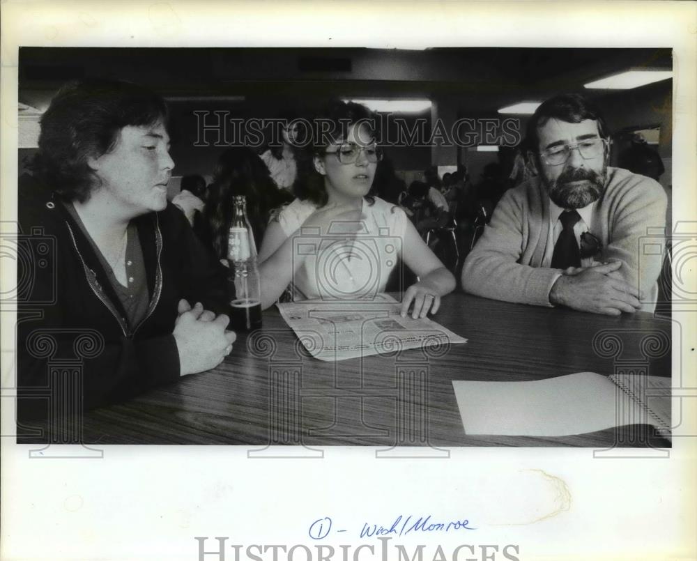 1981 Press Photo Washington/Monroe High School -Students and Principal ...