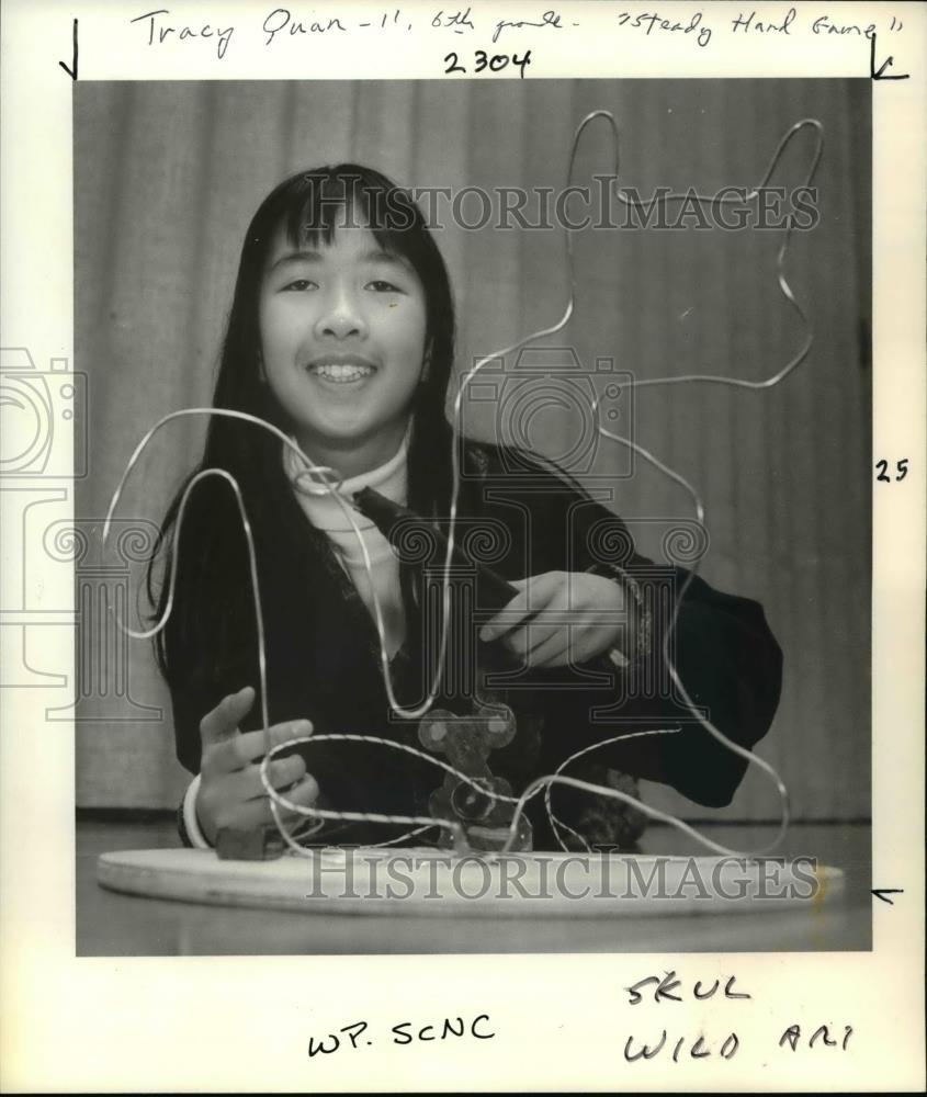 Press Photo Tracy Quan Cooper Mountain Elementary - orb48361 - Historic Images