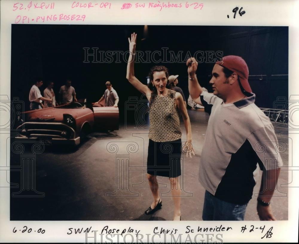 2000 Press Photo Rehearsals at the Broadway Rose Theater - orb53735 - Historic Images