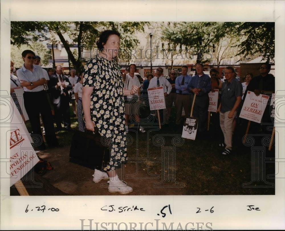 2000 Press Photo Public Defenders strike in Portland - orb57148 - Historic Images