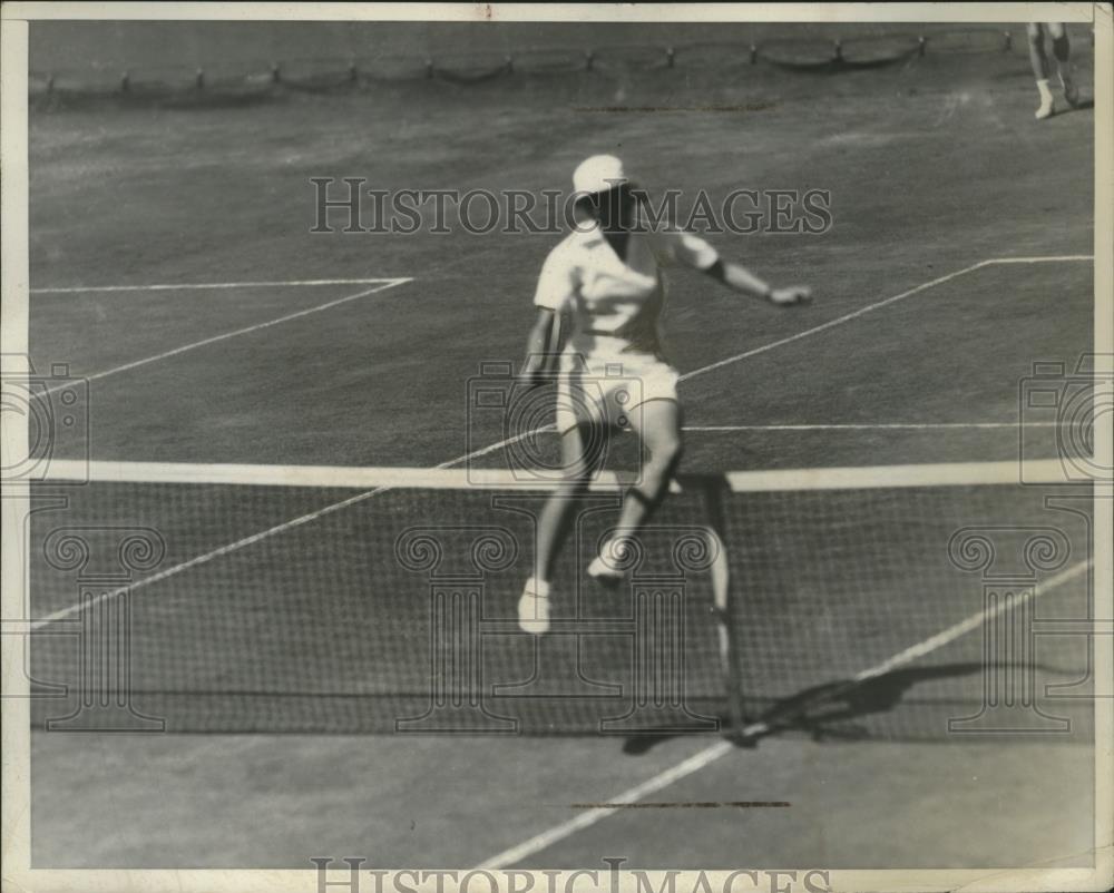 1937 Press Photo Alice Marble eliminated at tennis tournament - net33083 - Historic Images