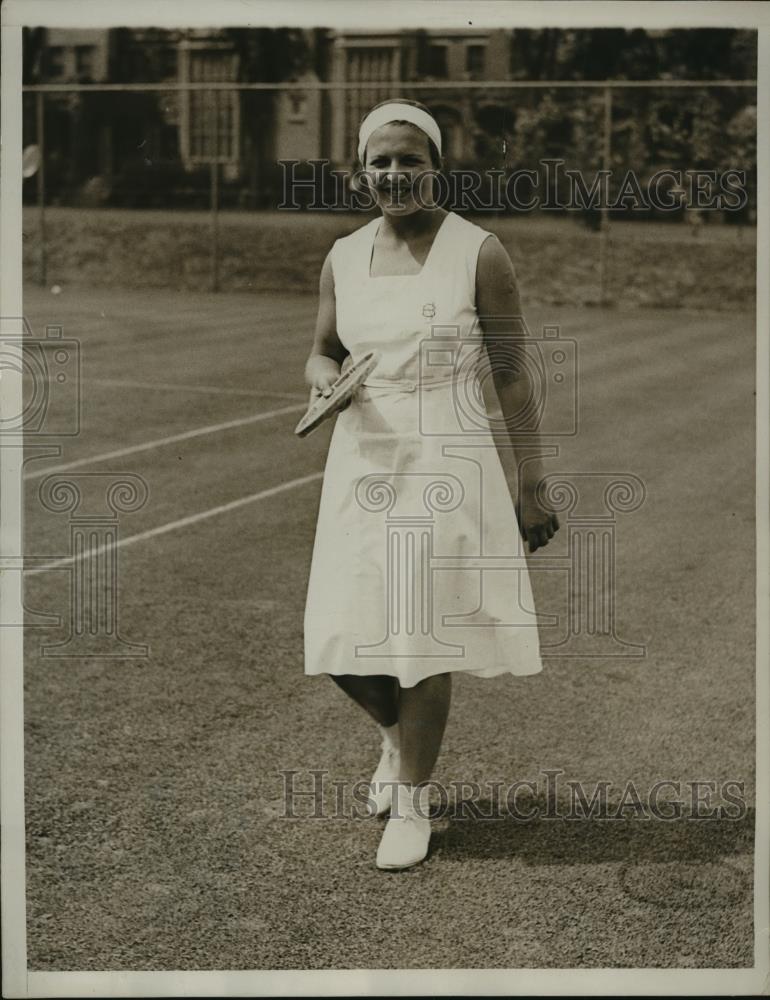 1933 Press Photo Miss Betty Nuthall During Her Practice Session - net33383 - Historic Images
