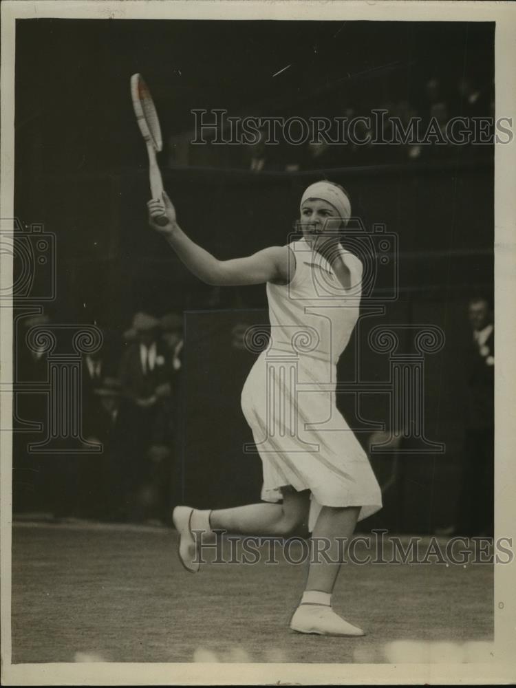 1931 Press Photo Miss Betty Nuthall During All-England Lawn Tennis Championships - Historic Images