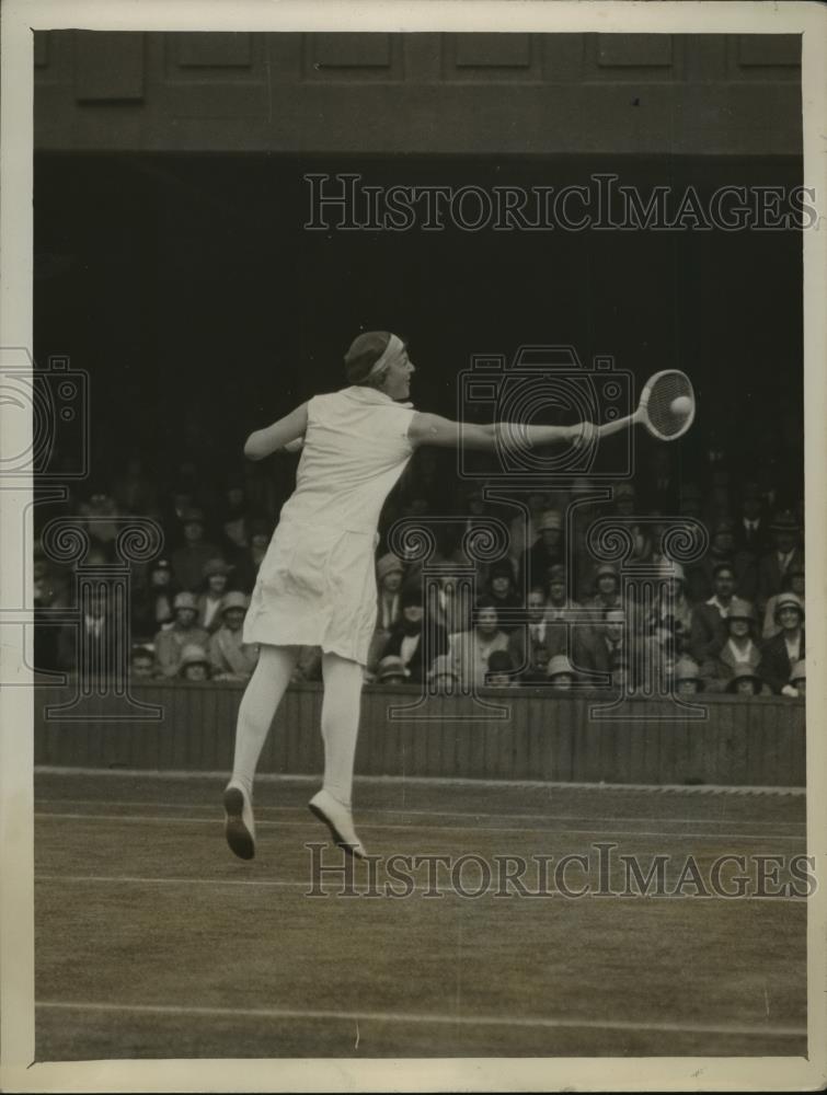 1927 Press Photo Miss Betty Nuthall During Her Match Against Mrs. Mallory - Historic Images