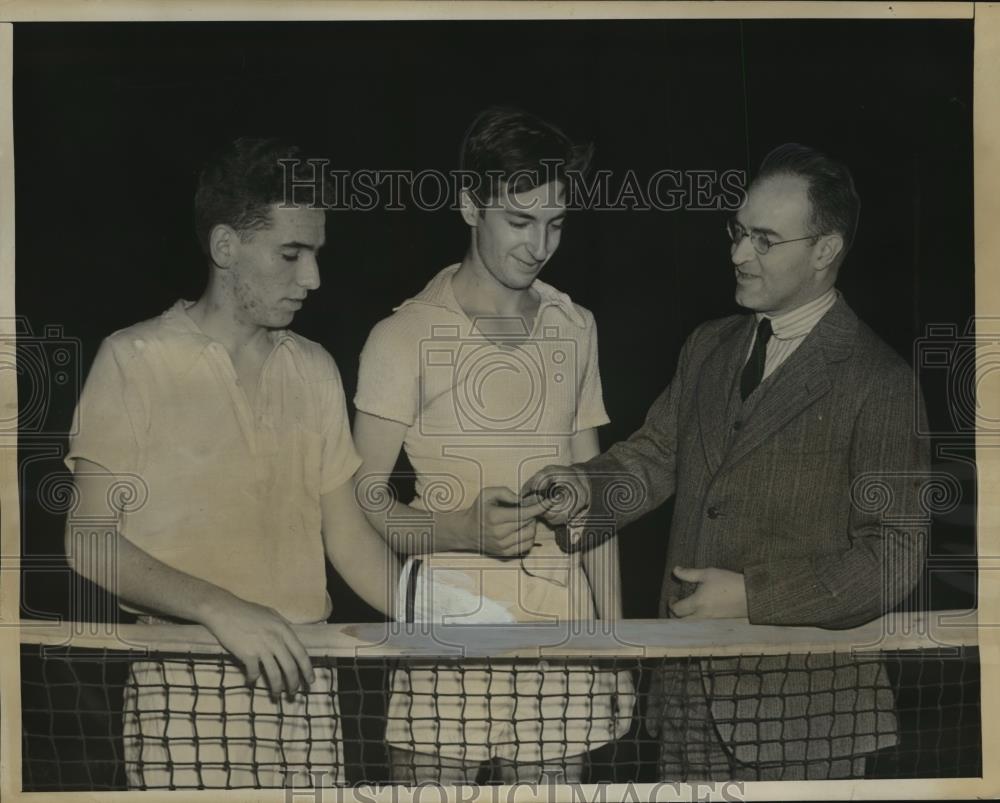 1938 Press Photo Joey Fishbach wins Nat&#39;l Indoor Tennis title - net34162 - Historic Images