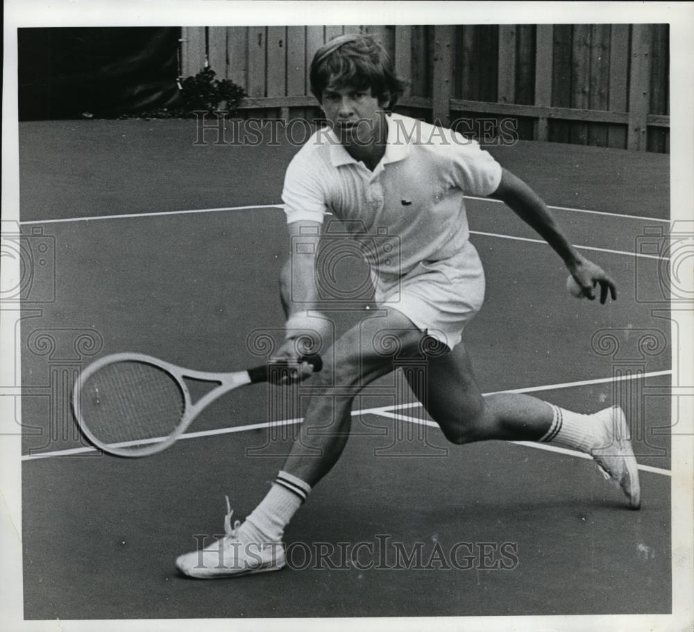 Press Photo A tennis player in one of his intense games - orc00847 - Historic Images