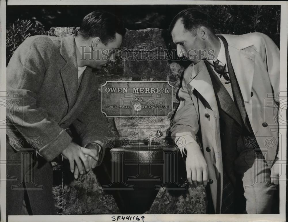 1938 Press Photo Memorial to Owen Merrick withg Frank Toronto, Vic Lercari - Historic Images
