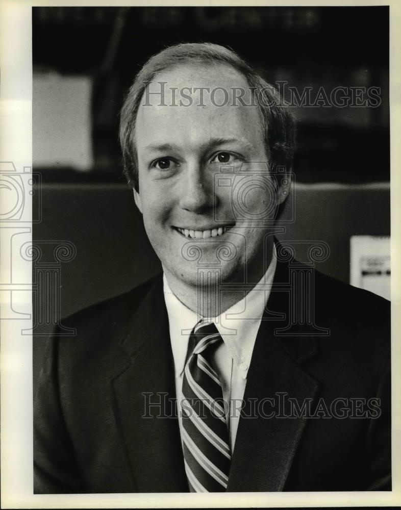 1984 Press Photo Scott Lynn, Channel 7 Sportscaster - orb88991 - Historic Images