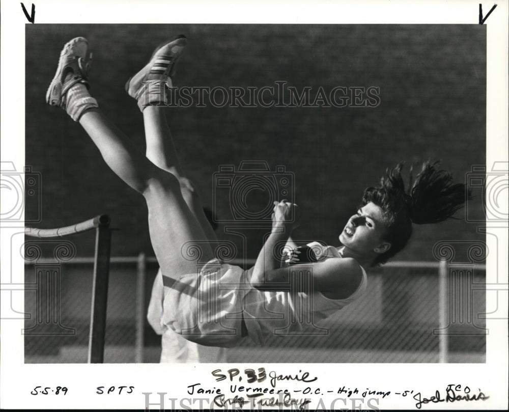 1989 Press Photo Janie Vermeere, O.C. High Jump - orc09588 - Historic Images