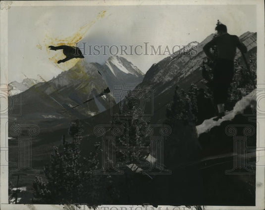 1942 Press Photo 25th Winter ski carnival at Banff Canada - net31350 - Historic Images