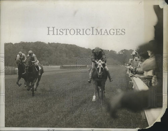 1934 Press Photo Mrs David D Odell on Palm Off wins vs Snee & Glaneur in NY - Historic Images