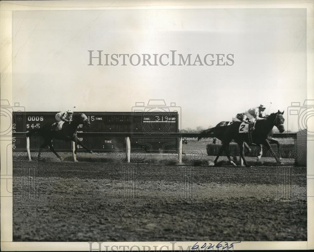 1941 Press Photo Brenner Pass, Flying Indian, About Face at Jamaica NY race - Historic Images