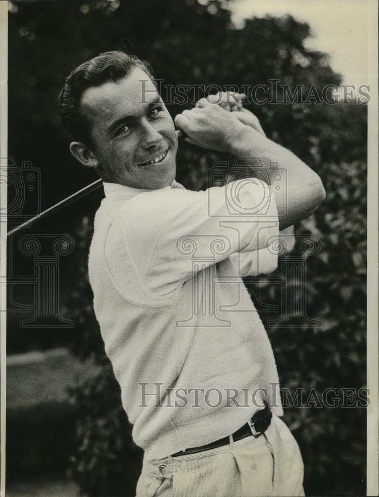 1933 Press Photo Golfer Henry Kowal of Colgate at golf tournament - net30506 - Historic Images