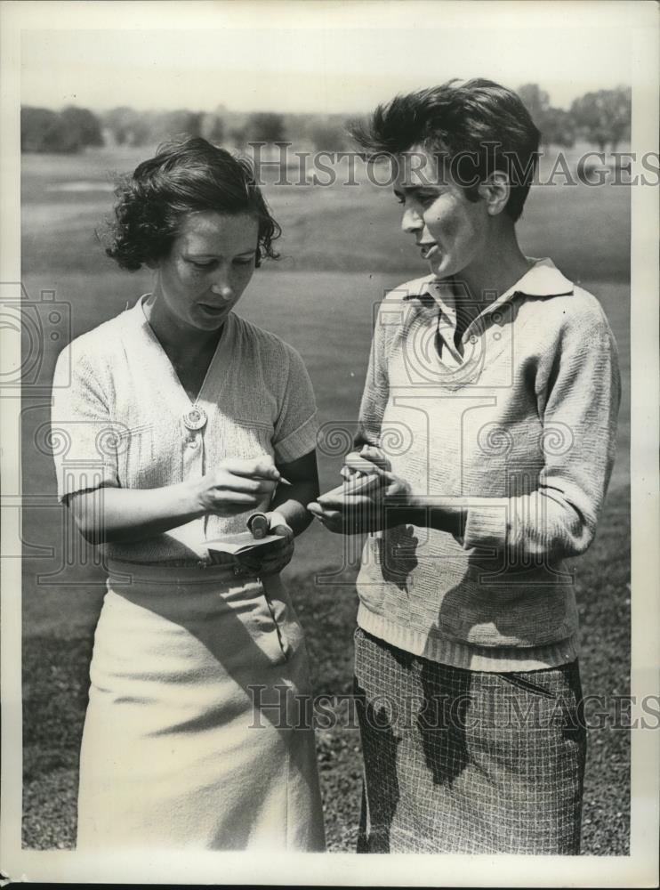 1937 Press Photo Alberta Haycroft &amp; Mrs Russell Mann, Women&#39;s Western Golf Derby - Historic Images