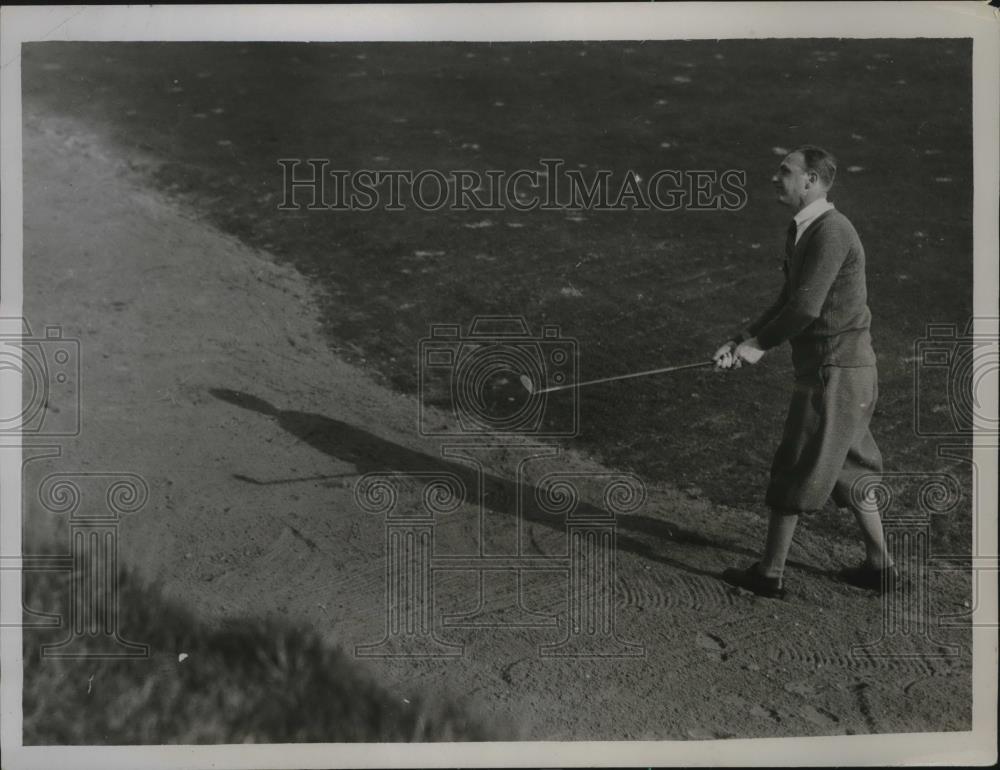 1929 Press Photo B King at London American golf at Surrey England - net30926 - Historic Images