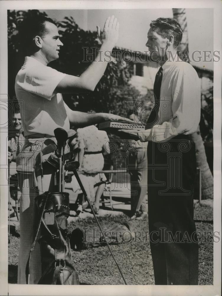 1937 Press Photo Golfer H.B. Rust swears he won&#39;t carry too many clubs - Historic Images