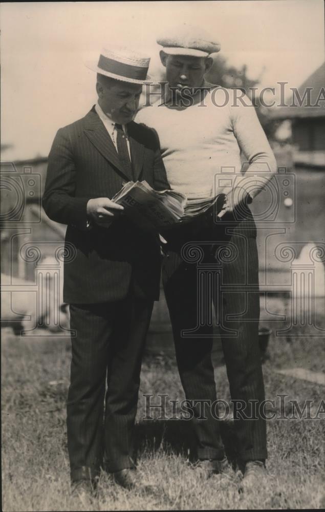 1920 Press Photo Golfers Jack Reddy &amp; Billy Miskle at a course - net32426 - Historic Images