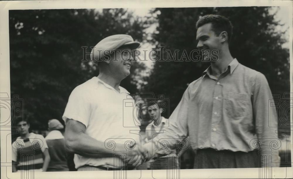 1938 Press Photo Golfers Harry Westbrook & James Frazer at a tournament - Historic Images