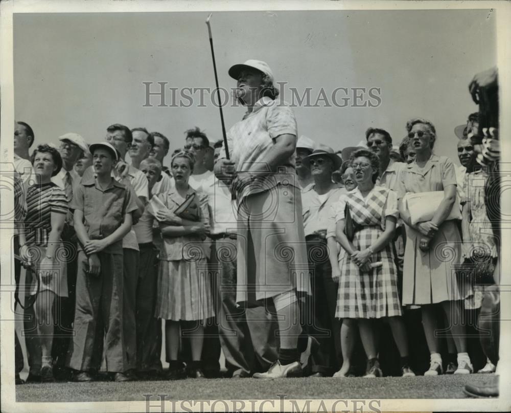 1943 Press Photo Patty Berg at Tam O Shanter golf Chicago in All American golf - Historic Images