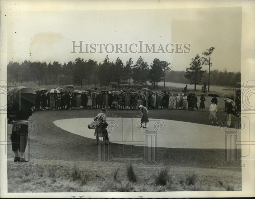 1933 Press Photo Maureen Orcutt at Pinehurst NC North & South golf - net33829 - Historic Images