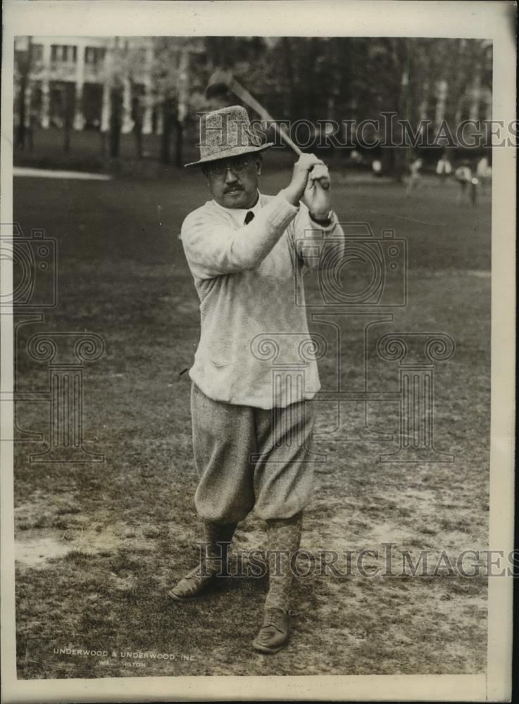 1926 Press Photo Tsuneo Matsudaira of Japan golfing at DC Chevy Chase club - Historic Images