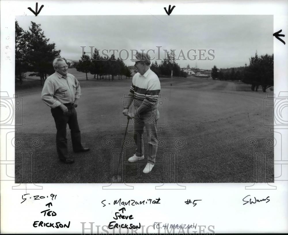 1991 Press Photo Ted Erickson and Steve Erickson on golf course - orc10382 - Historic Images