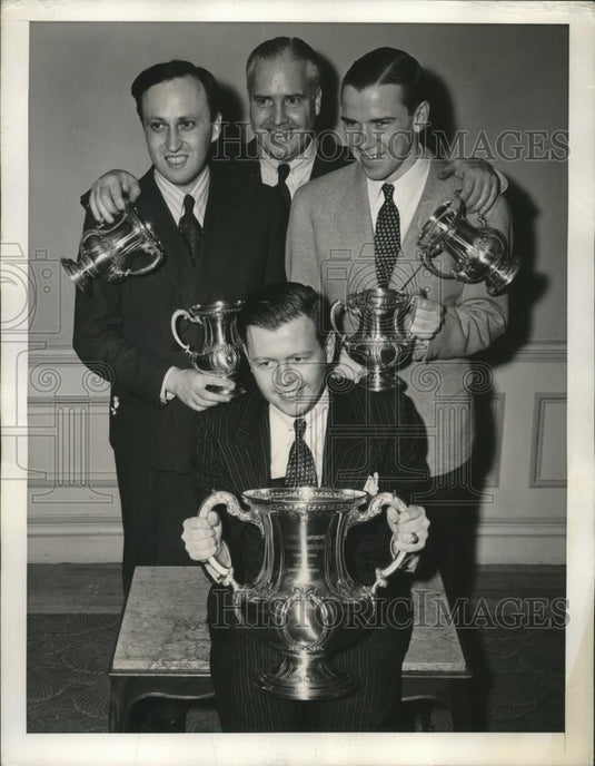 1941 Press Photo Vanderbilt Cup bridge Robert McPherran, Myron Fuchs - net32409 - Historic Images