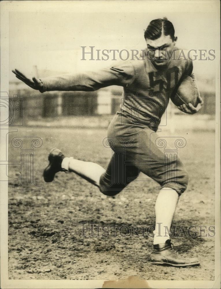 1932 Press Photo Football player in action during practice session - net30816 - Historic Images
