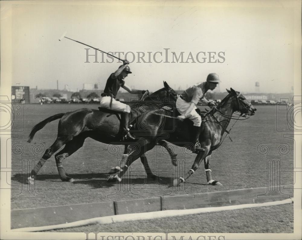 1936 Press Photo Two men on horseback compete in a polo match - net30886 - Historic Images