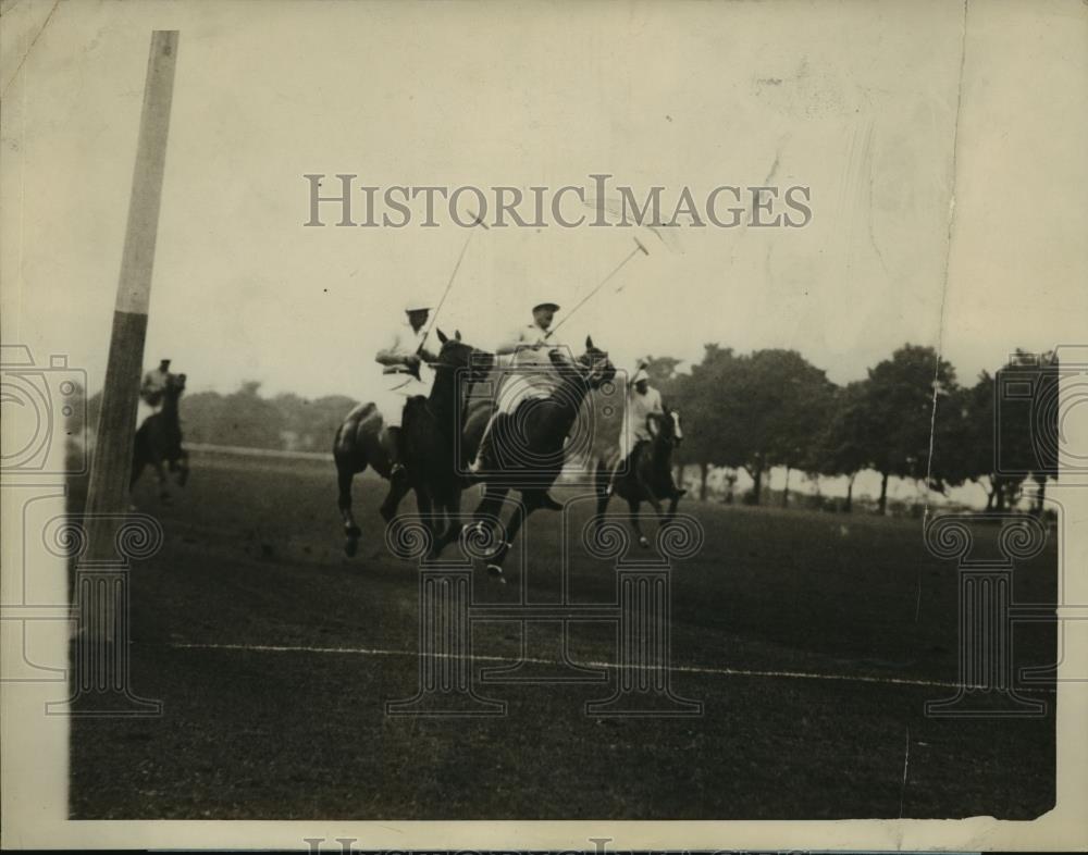 1929 Press Photo American International polo team vs British at Meadowbrook - Historic Images