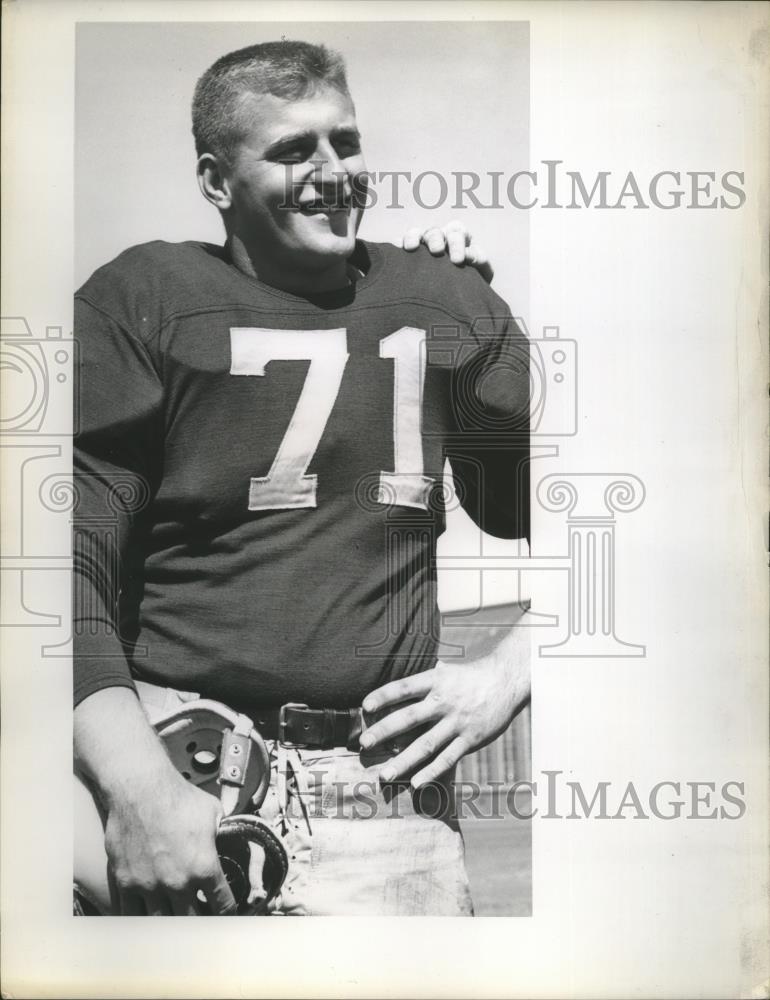 1952 Press Photo University of Michigan football player Joe Shomsky - net32134 - Historic Images