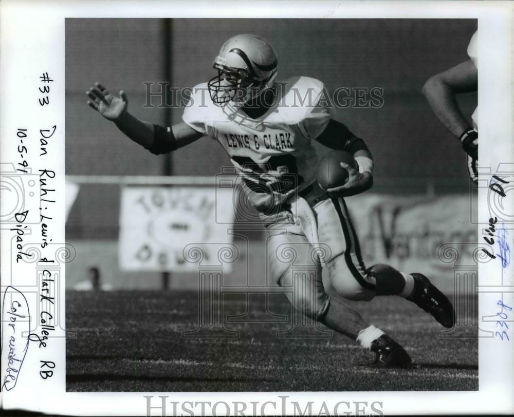 1991 Press Photo #33 Dan Ruhl RB- Lewis &amp; Clark College - orc13273 - Historic Images