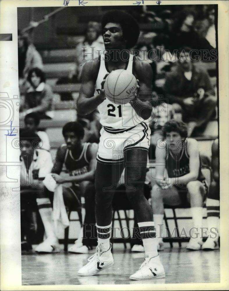 1980 Press Photo Jose Slaughter-6-5 Guard- University of Portland Basketball - Historic Images
