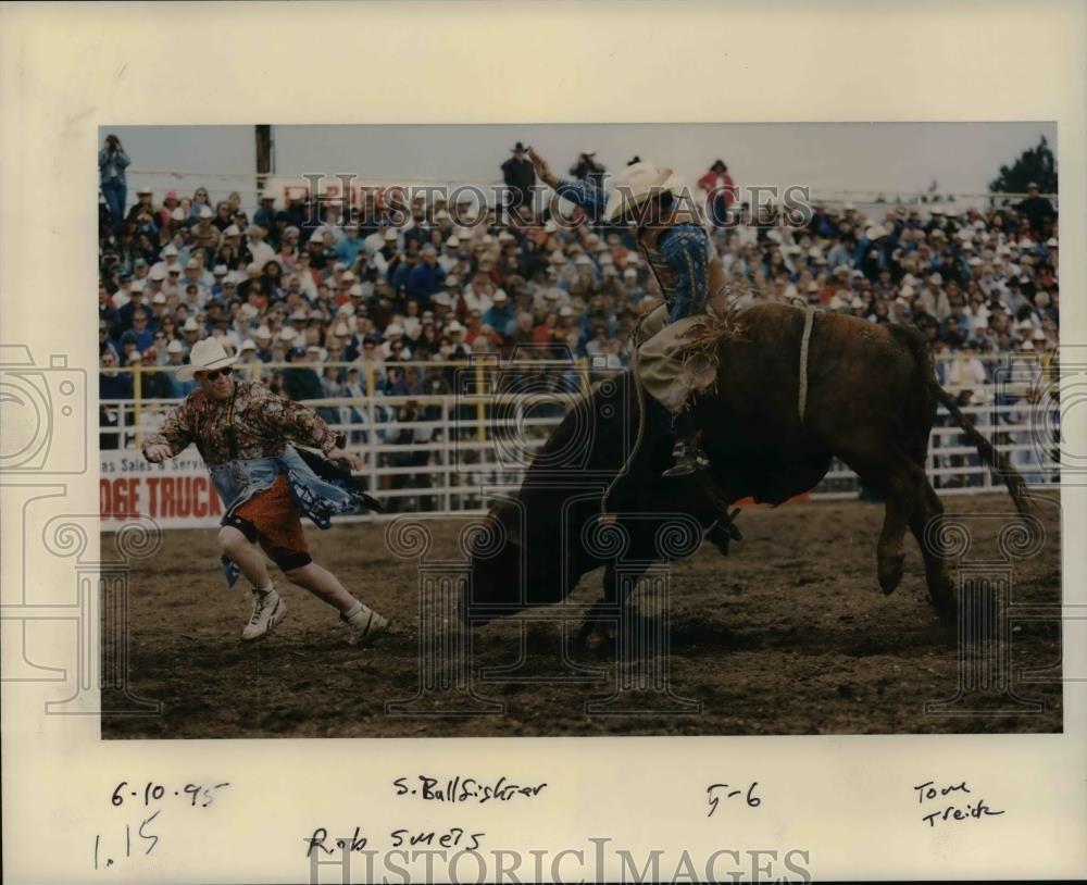 1995 Press Photo Rob Smets, Bull fighter - orc13199 - Historic Images