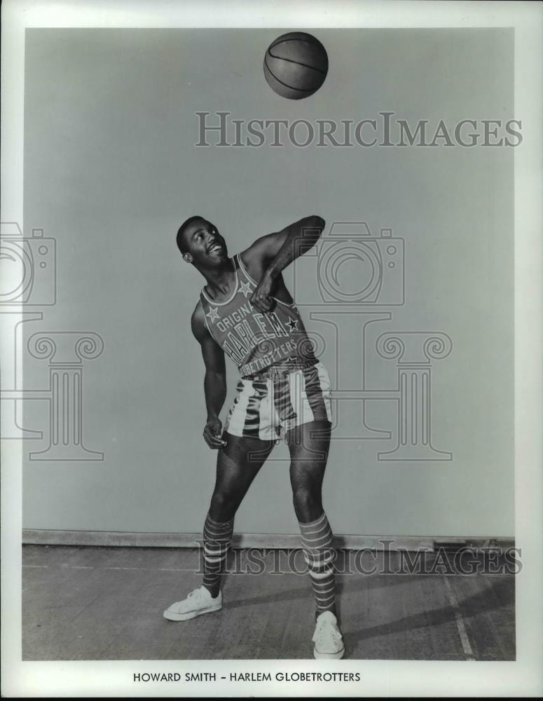 Press Photo Howard Smith - Harlem Globetrotters - orc06905 - Historic Images