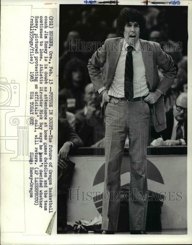 1983 Press Photo Eugene Ore. Future in doubt- Coach Jim Haney. - orc10731 - Historic Images