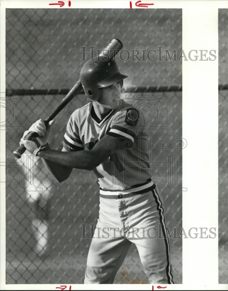 1985 Press Photo Scott Parrish in his batting formation during the bas