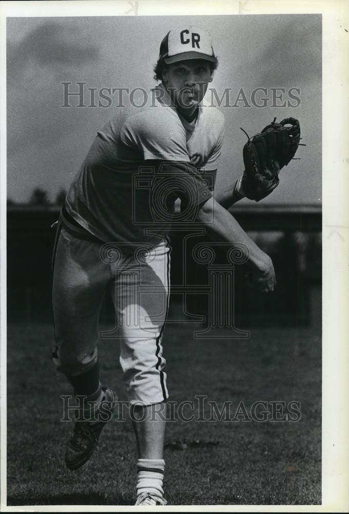 1983 Press Photo Chieftain left fielder Devin Gould - orc05705 - Historic Images