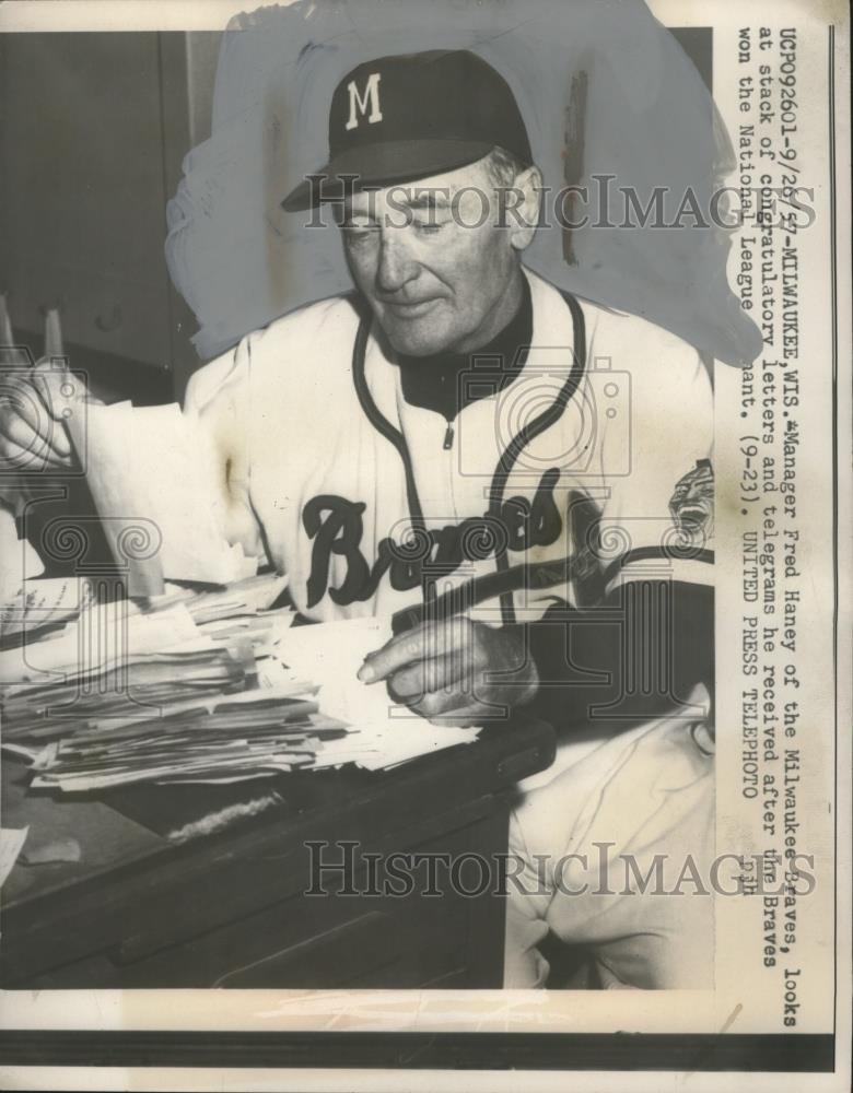 1957 Press Photo Milwaukee Braves manager Fred Haney - net32200 - Historic Images