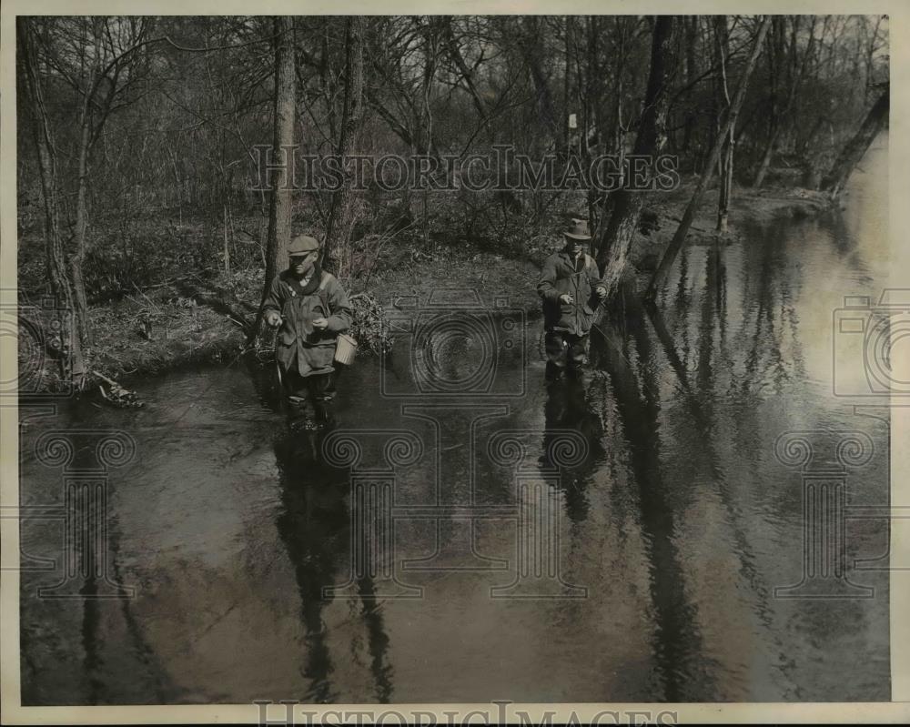 1934 Press Photo Saddle River, NJ- Anglers Cast Lines as Trout Season Begins - Historic Images