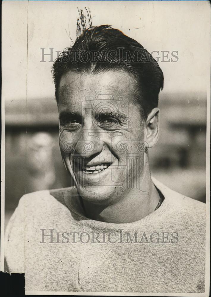 1942 Press Photo Mike Frankovich, U.C. L.A. Quarterback - orc05356 - Historic Images