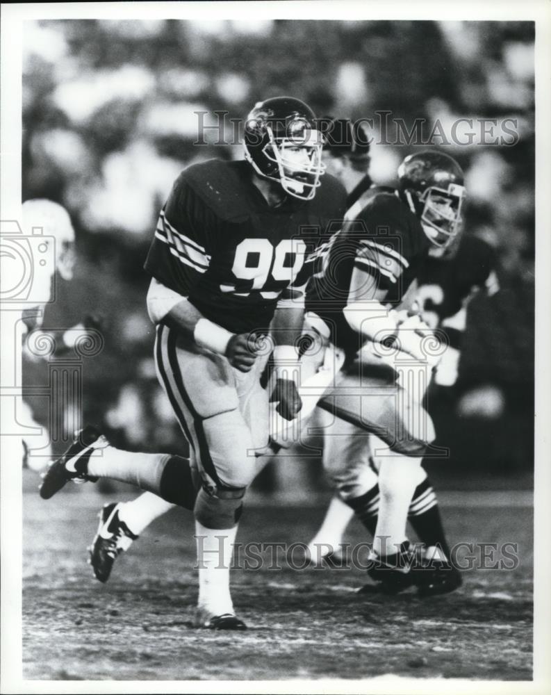 Press Photo Tim Ryan, USC Def. Tackle - orc08914 - Historic Images