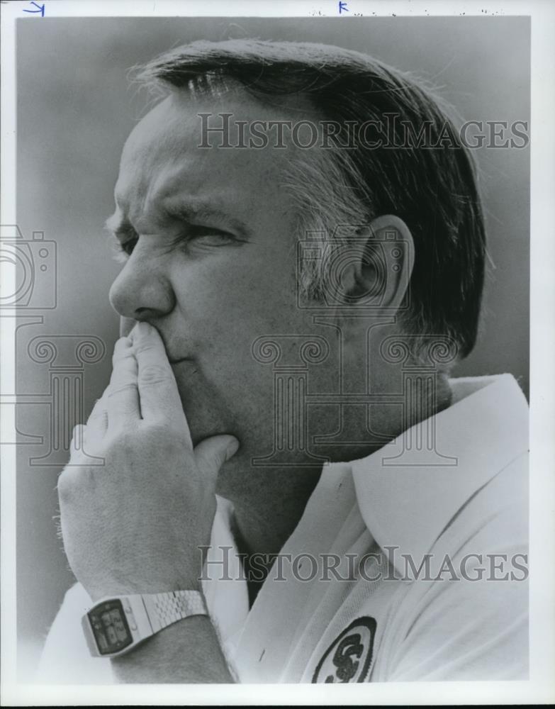 1981 Press Photo John Robinson, USC Head Football Coach - orc08918 - Historic Images