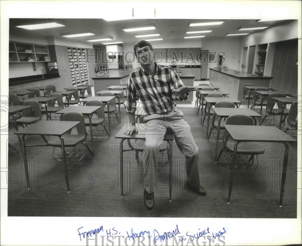 1990 Press Photo Baseball coach Harry Amend, new Freeman High School principal - Historic Images