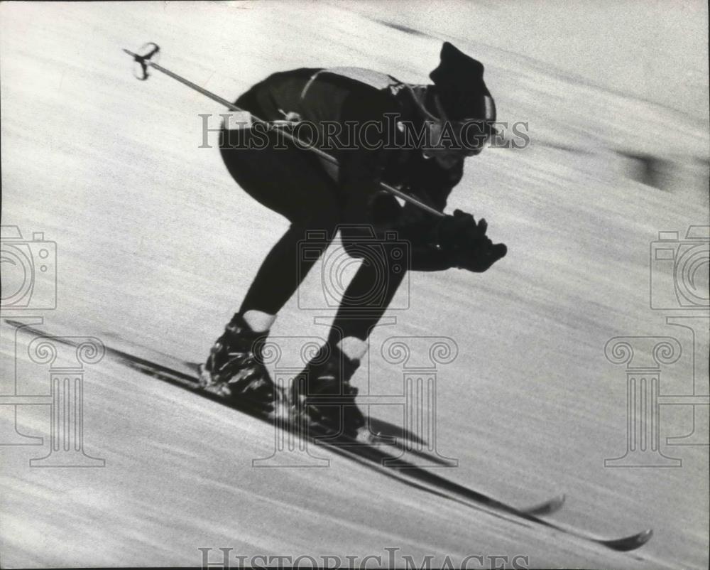 1987 Press Photo Skier, Karen Budge, made 80.0 time, Jackson, Wyoming - sps00187 - Historic Images