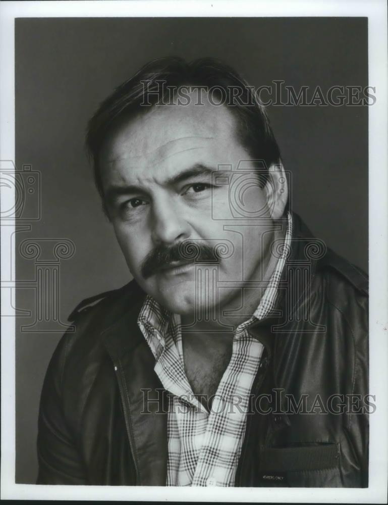 1985 Press Photo Popular actor Dick Butkus - sps00508 - Historic Images